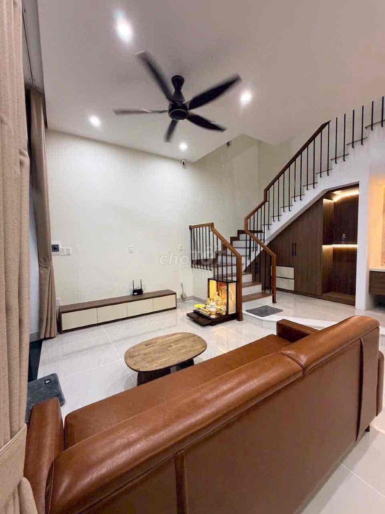 🔥 NHÀ 3 TẦNG NGUYỄN VĂN HUỀ – NGANG KHỦNG 6.5M – CHỈ 3.99 TỶ 🔥 🏡 52m²