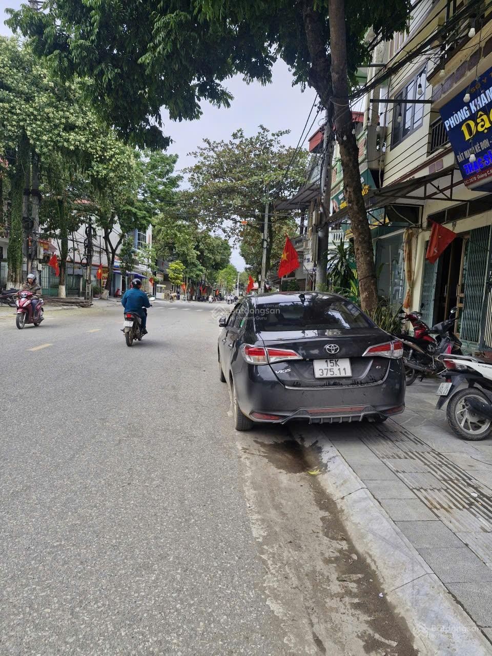 Bán mặt phố gần 70m2 chính chủ ở Phố Lu, Bảo Thắng, Lào Cai