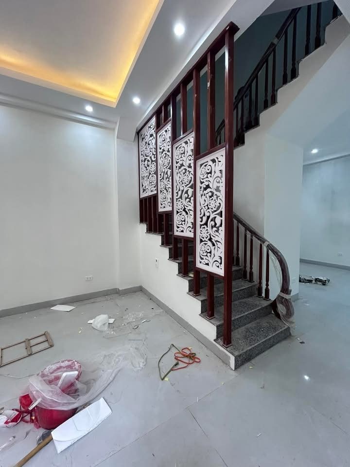 BÁN NHÀ ĐẸP - GIÁ TỐT 2TỶxx - NHIỀU TIỆN ÍCH - Ở THOẢI MÁI - Ảnh 3
