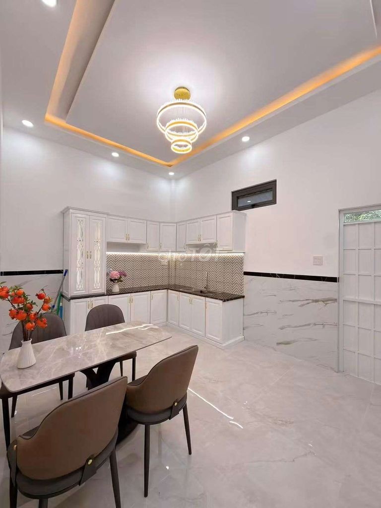 NHÀ TRỆT LẦU + NỘI THẤT CAO CẤP - KHU VH TÂY ĐÔ