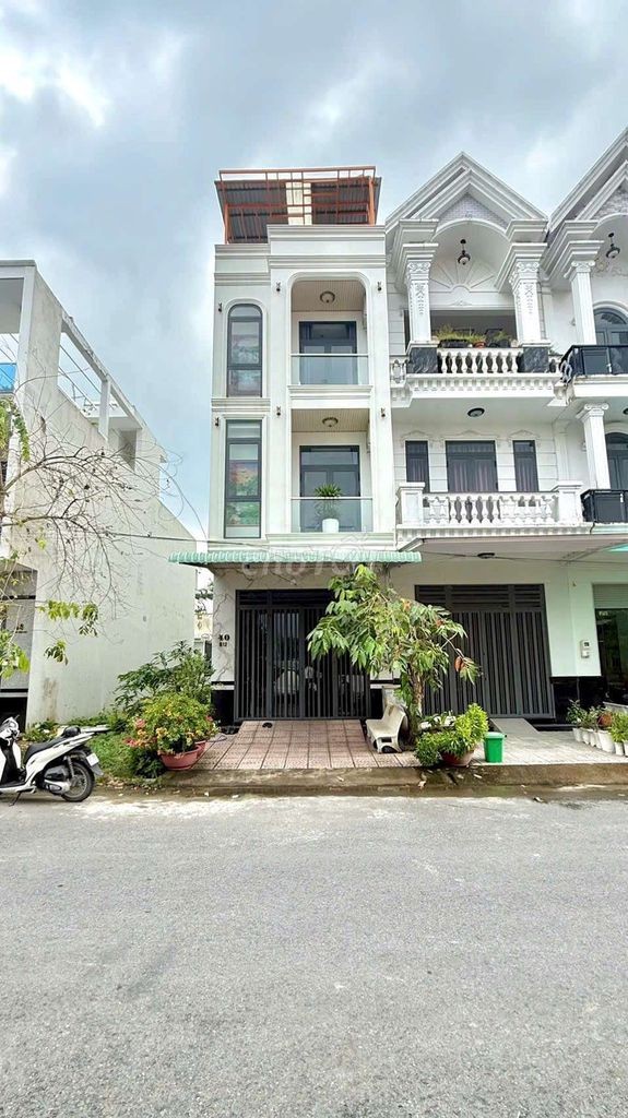 ĐƯỜNG B12 KDC HƯNG PHÚ 1 - NHÀ 2 LẦU SÂN THƯỢNG - Ảnh 3