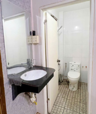 BÁN NHÀ MẶT TIỀN KINH DOANH 1 TRỆT 4 LẦU ĐƯỜNG THÀNH THÁI TP LONG XUYÊN AN GIANG