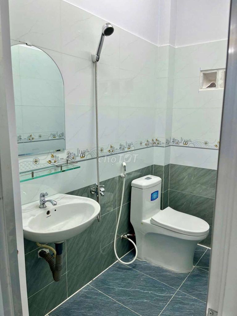 BÁN NHÀ TRỆT LẦU 4PN 2WC MỚI SƠN SỬA KDC 586 LỘ OTO GIÁ 2.75 TỶ - Ảnh 6
