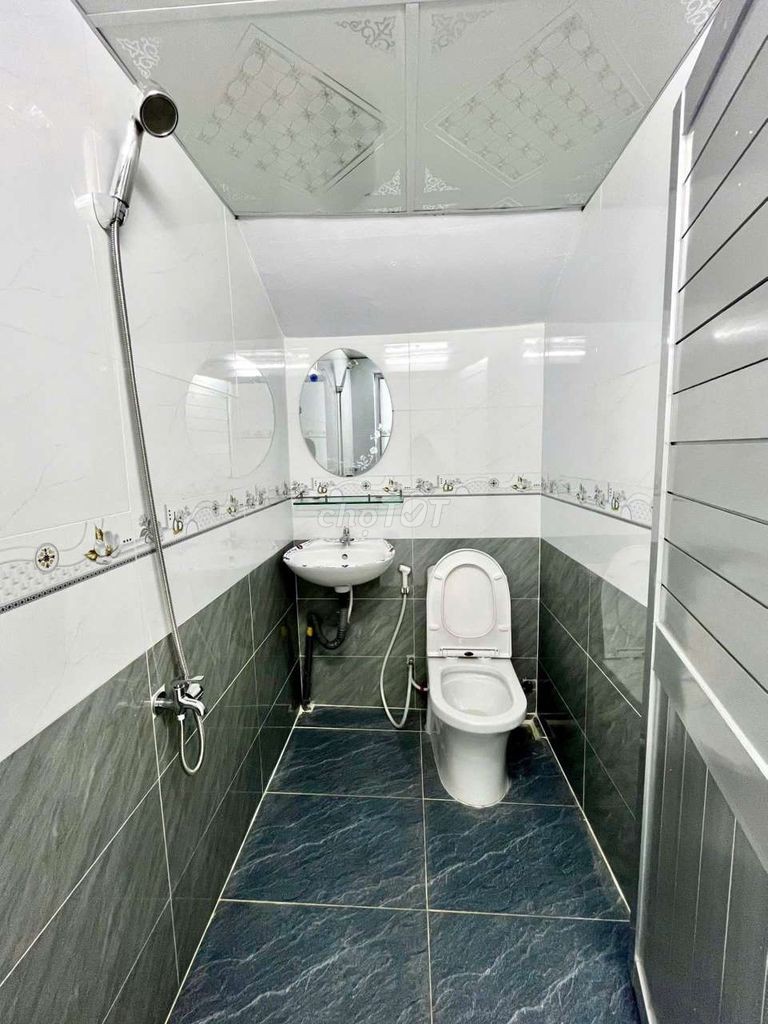 BÁN NHÀ TRỆT LẦU 4PN 2WC MỚI SƠN SỬA KDC 586 LỘ OTO GIÁ 2.75 TỶ - Ảnh 10