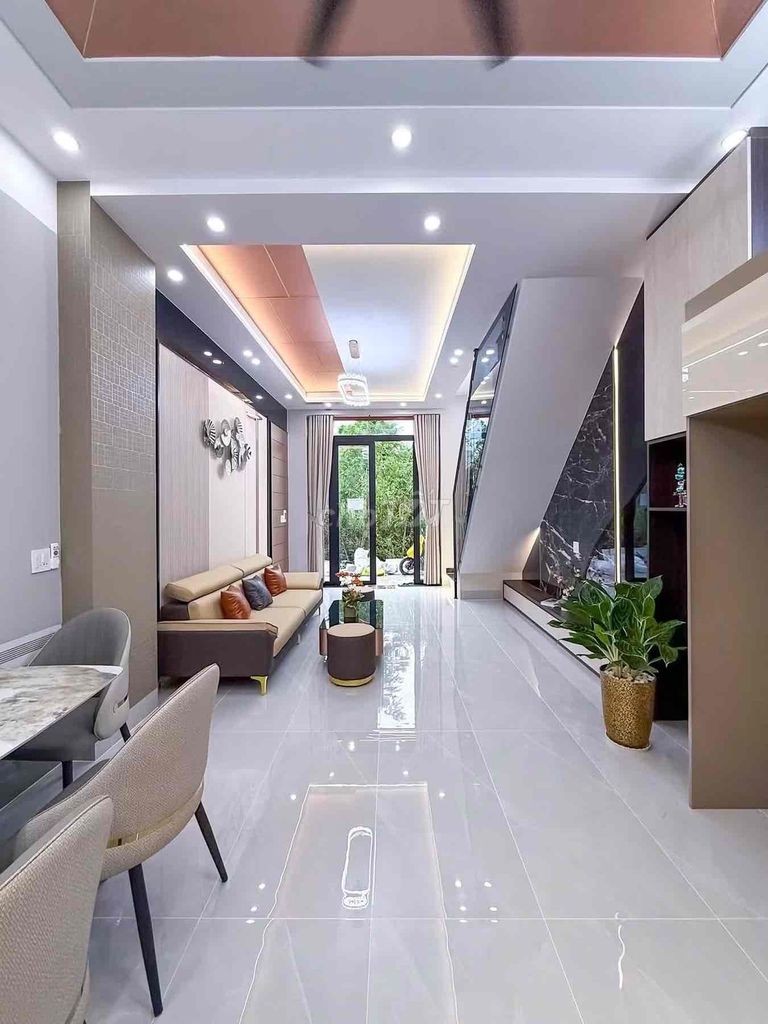 NHÀ TRỆT LẦU FULL NỘI THẤT - HẺM 5 ĐƯỜNG TRẦN VĨNH KIẾT