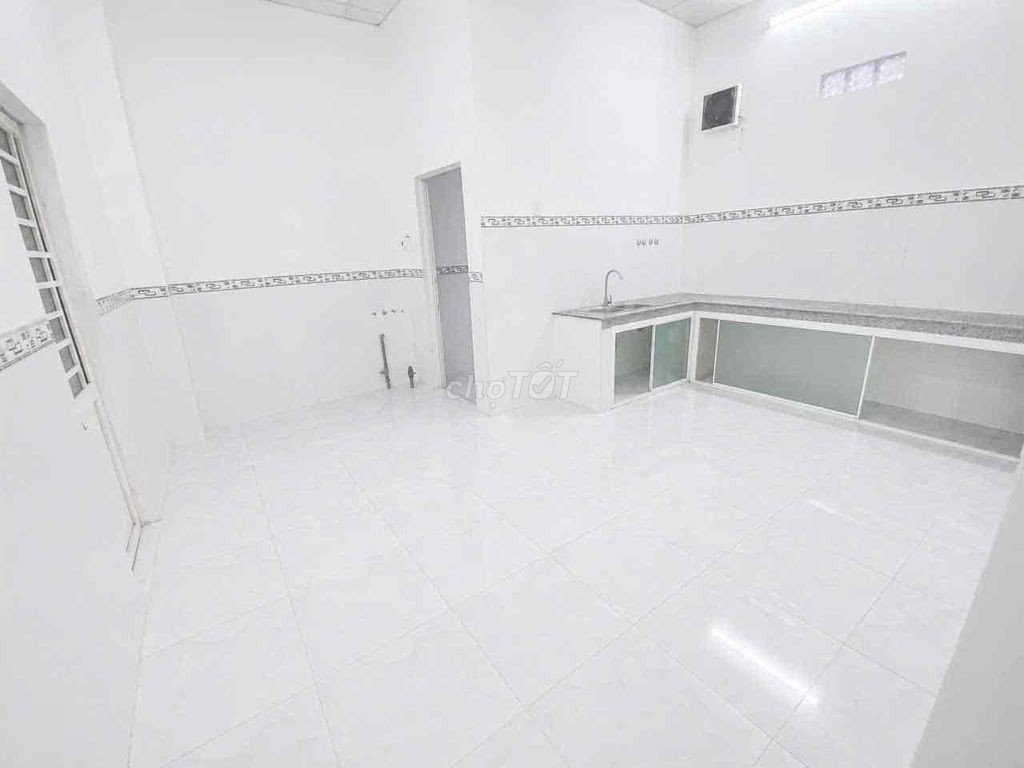 BÁN NHÀ TRỆT LỮNG HẺM HÔNG 2M KHU HỒNG LOAN