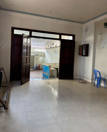 BÁN NHÀ 2 TẦNG BTCT MẶT TIỀN NGUYỄN SINH SẮC, PHƯỜNG THỚI SƠN, AN GIANG - Ảnh 2