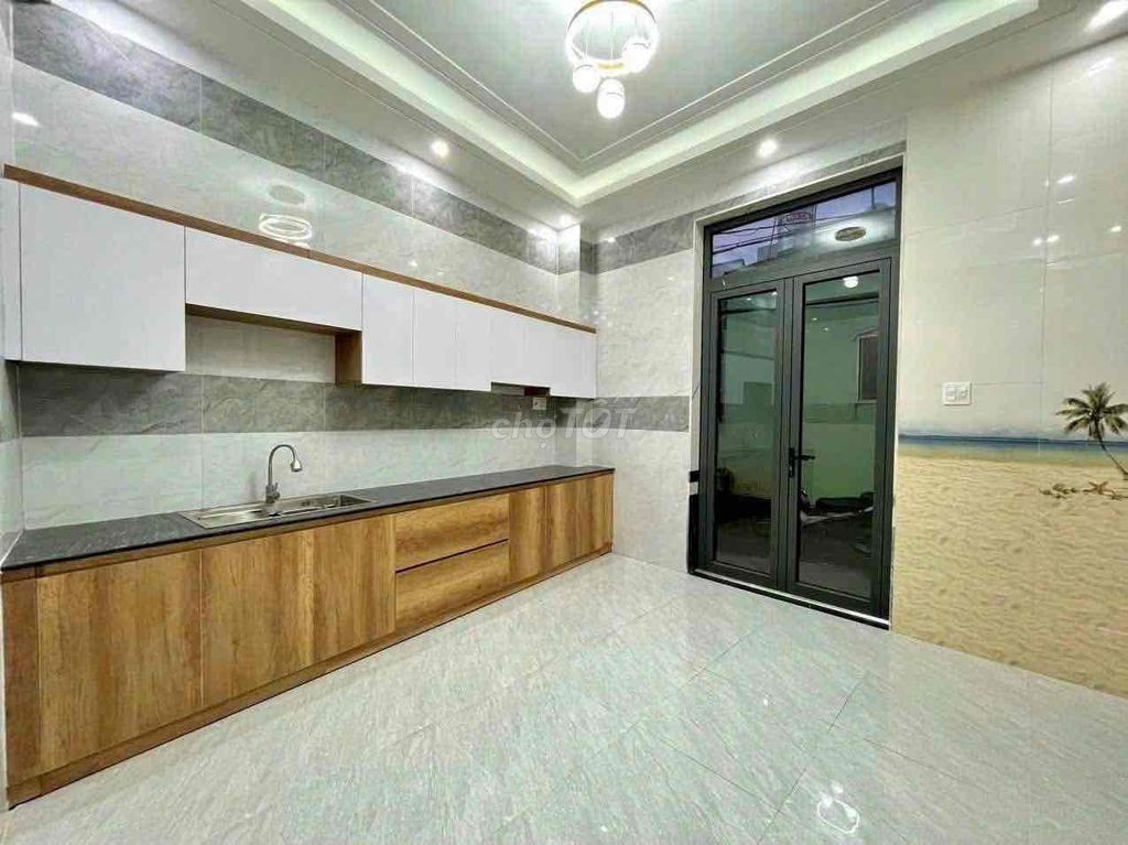 Nhà trệt lầu lộ ô tô gần siêu thị Lotte và đại học Y Dược Cần Thơ - Ảnh 5