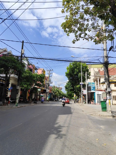 Bán nhà mặt tiền kinh doanh đường Nguyễn Trãi