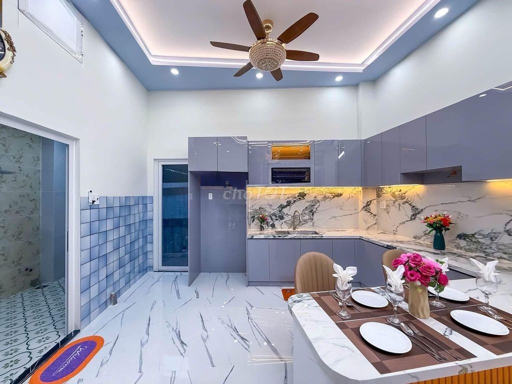 Bán nhà mặt phố Đường Xuân Hồng, Cần Thơ, 45m2, 3PN - Ảnh 1