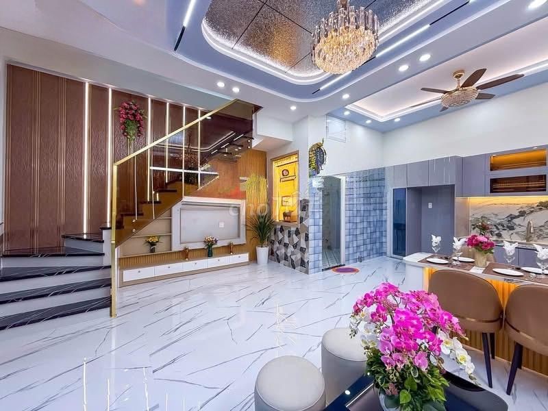 Bán nhà mặt phố Đường Xuân Hồng, Cần Thơ, 45m2, 3PN - Ảnh 2