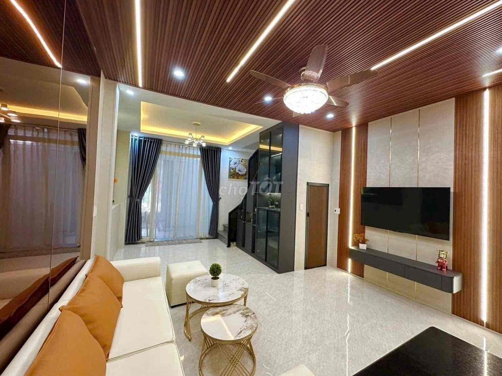 Nhà 2 tầng full nội thất Hải Hồ - Ảnh 2