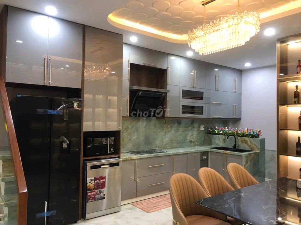Cần bán nhà 3 tầng đường THanh Lương 8, Hòa Xuân full nội thất cao cấp - Ảnh 3
