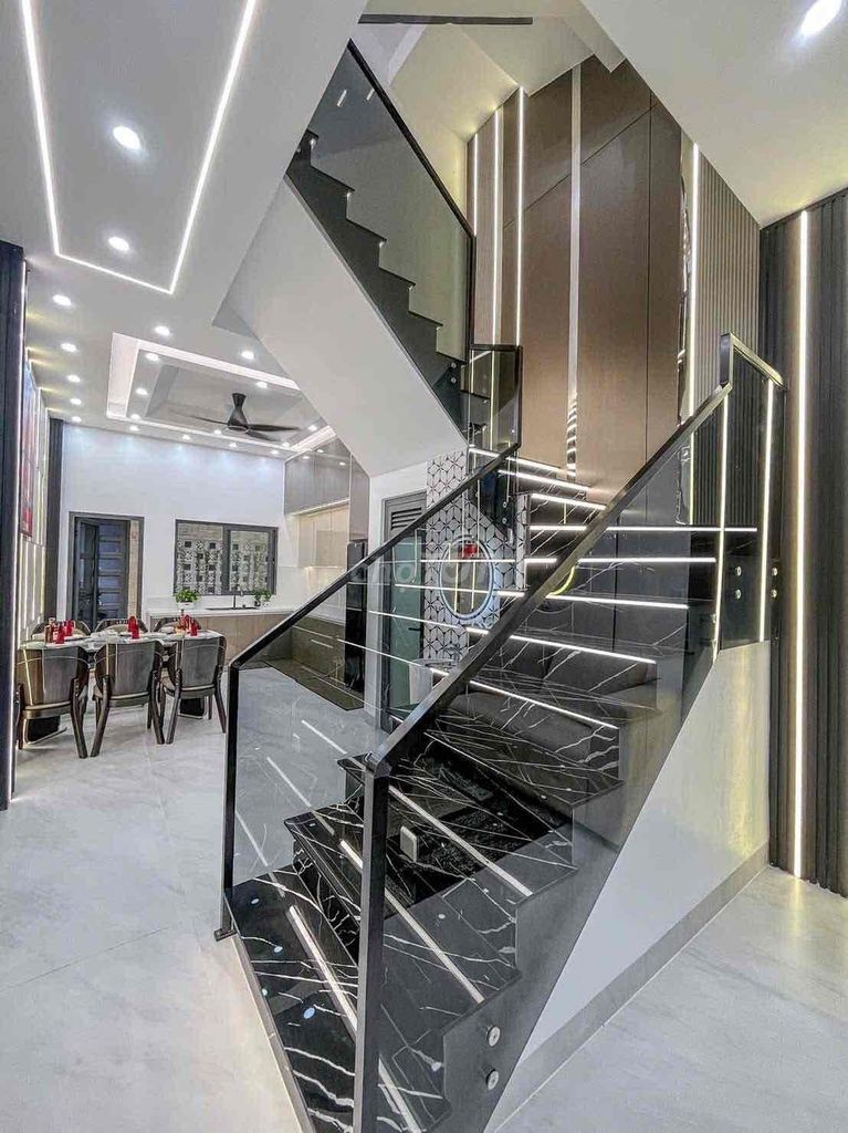 NHÀ 2 LẦU FULL NỘI THẤT | KHU DÂN CƯ ĐẠI HỌC Y DƯỢC CẦN THƠ - Ảnh 4