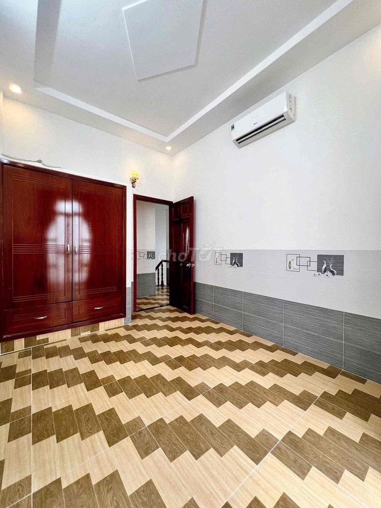 NHÀ TRỆT LẦU RỘNG ĐẸP 3PN HẺM 124 PHẠM NGŨ LÃO GIÁ TỐT - Ảnh 5