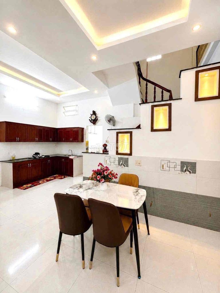 NHÀ TRỆT LẦU RỘNG ĐẸP 3PN HẺM 124 PHẠM NGŨ LÃO GIÁ TỐT - Ảnh 7