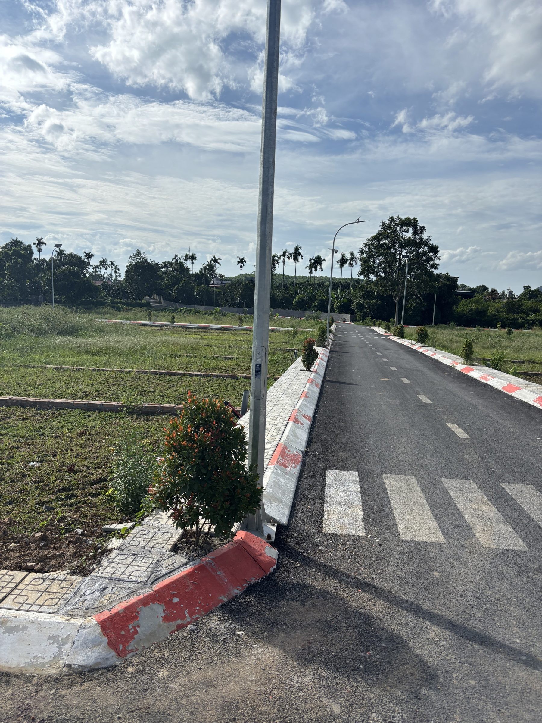 Bán Đất lô góc 73.5m2 có sẵn 50 m2 thổ cư giá 285 triệu tại - Chọn - Xã Phú Thành Huyện Lạc Thủy Hòa Bình