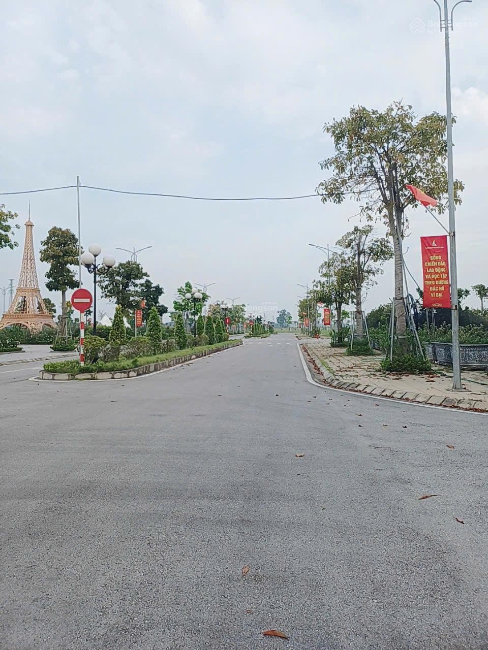 Bán lô đất Việt Hàn giá chỉ 15 triệu/m2, lô đẹp, sát công viên - Ảnh 1