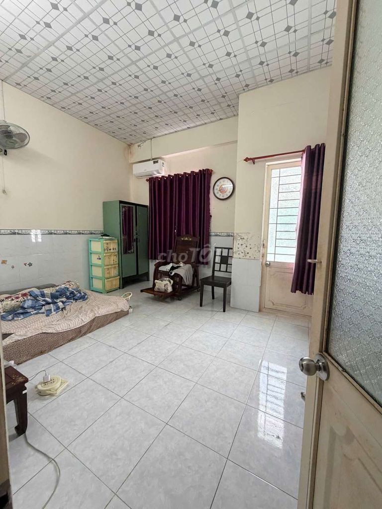 NHÀ TRỆT LẦU - KDC HOÀNG QUÂN - LIỀN KỀ TRƯỜNG FPT - SỔ HỒNG TRAO TAY - Ảnh 6