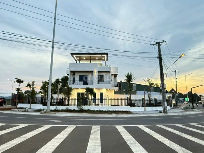 BÁN  NHÀ 3 TẦNG - 2 MẶT TIỀN Ea Kao,TP.Buôn Ma Thuột,Đắk Lắk - Ảnh 9