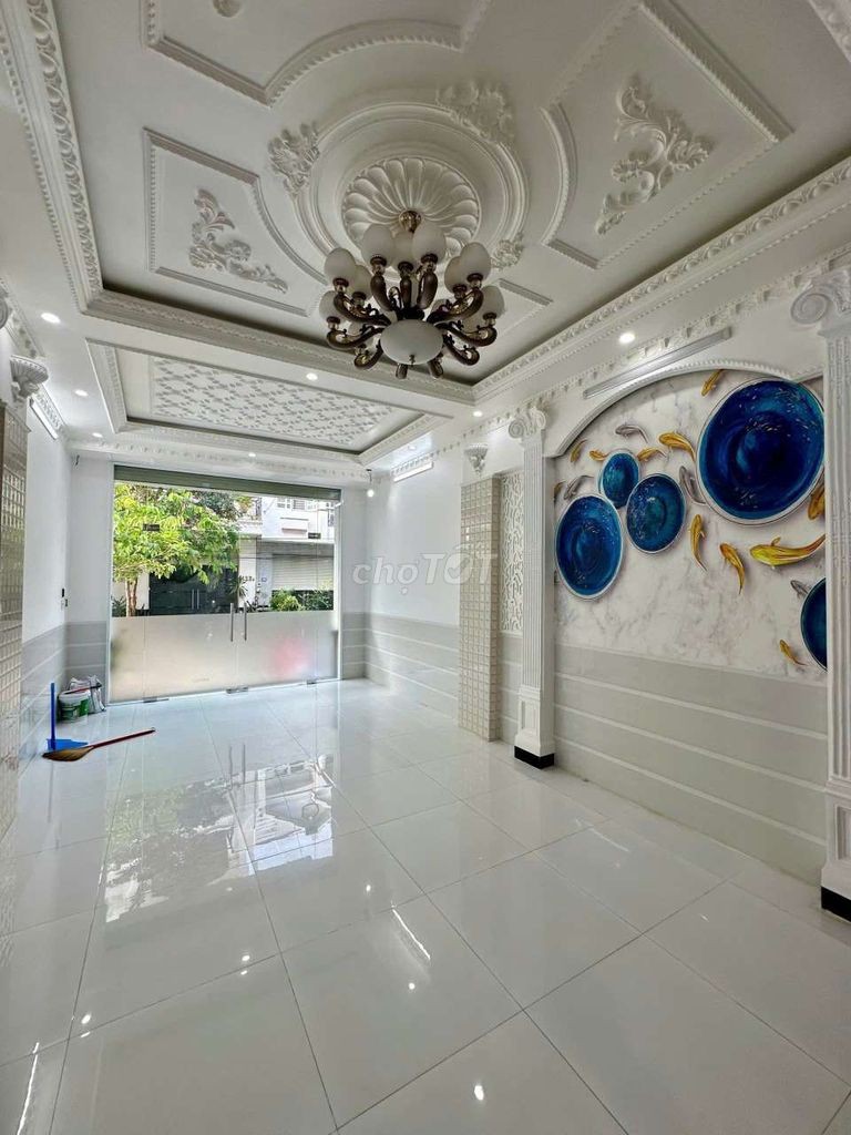 NHÀ 2 LẦU GIÁ TỐT - KDC HƯNG PHÚ 1