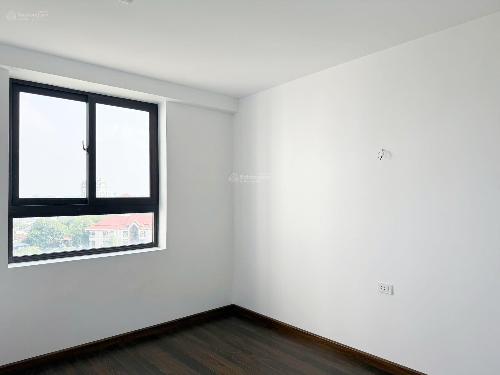 Bán căn 2PN Tecco Elite City tầng 8 ban công đông nam mát rượi, sẵn bếp, giá chỉ 2,44 tỷ