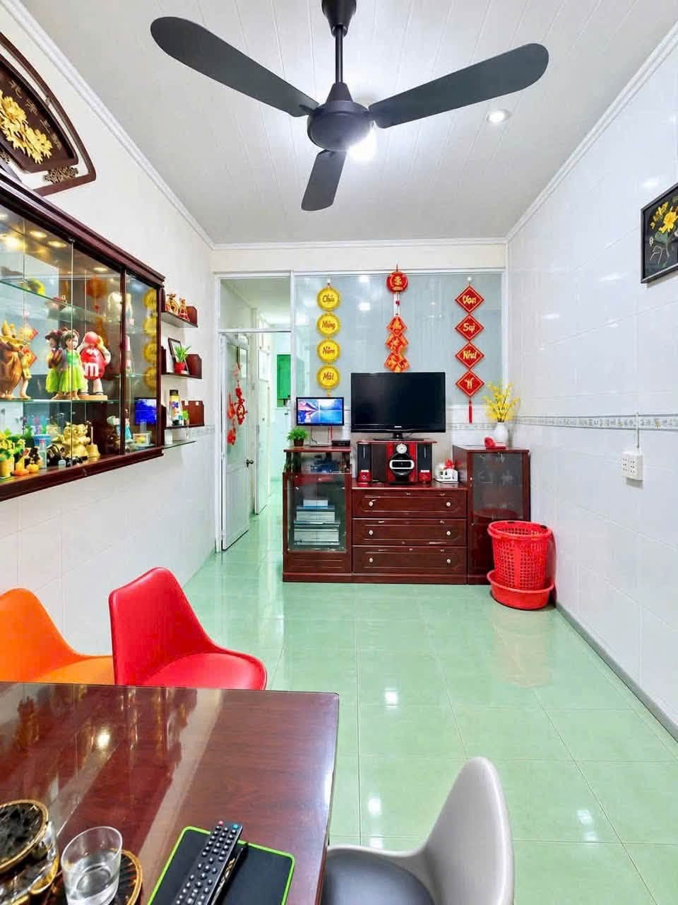 🆘 GẤP BÁN GIẢM SÂU CÒN 💰 6.XX TỶ (TL )❌ 40M2 ĐẤT 💥 SÁT MẶT TIỀN Q1 - Ảnh 2