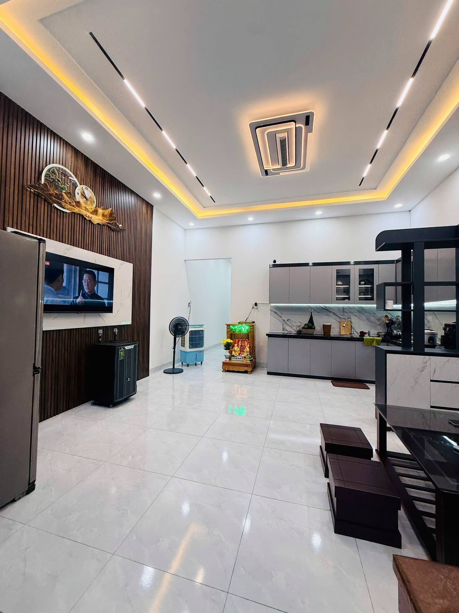 Bán nhà mặt tiền KD - dt 100m2(5x20m)-2PN mới đẹp - oto vào nhà- Bắc Nha Trang- chỉ 1ty590tr - Ảnh 2