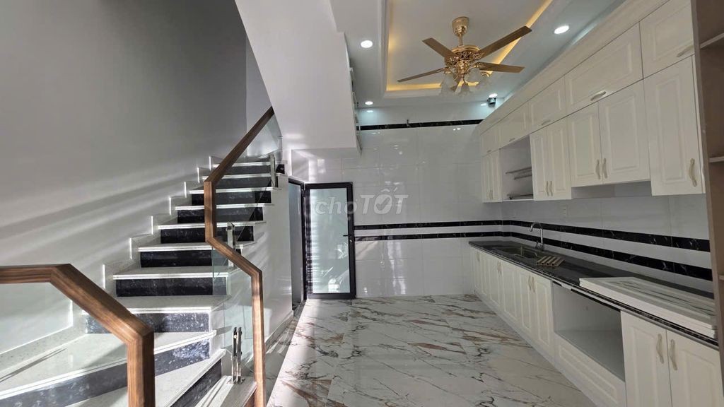 Bán Nhà 3 Tầng Tại Cam Lộ, Hồng Bàng giá 2,5 tỷ - Ảnh 2