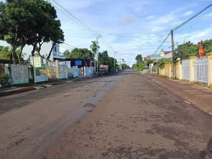 🆘 sót lại 1 lô duy nhất gần trường học võ thị sáu,đak đoa
