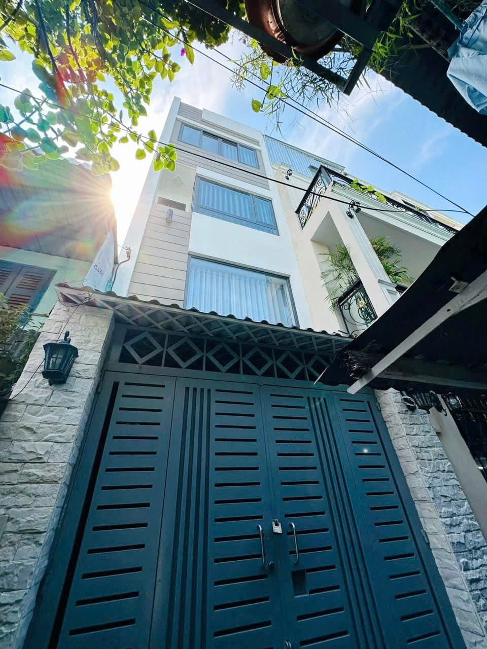 🏘 Nhà mới 5 tầng HXH gần bờ kè Nguyễn Duy P8Q8 (P.Chánh Hưng). Giá: 4.48 tỷ - Ảnh 1
