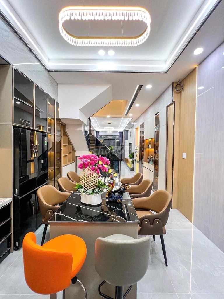 NHÀ PHỐ LUXURY – RA MẮT HÔM NAY 1 TRỆT 2 LẦU – NỘI THẤT CAO CẤP - Ảnh 2