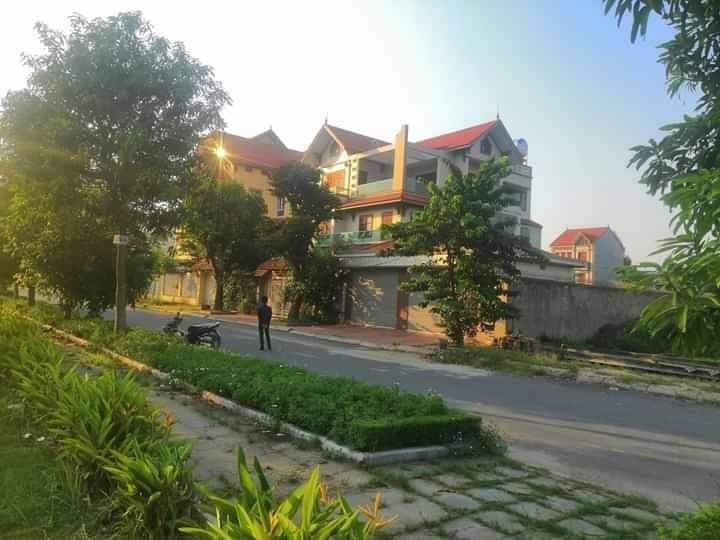 Bán 100m2 đất tại khu đô thị newcity phố nối hưng yên
