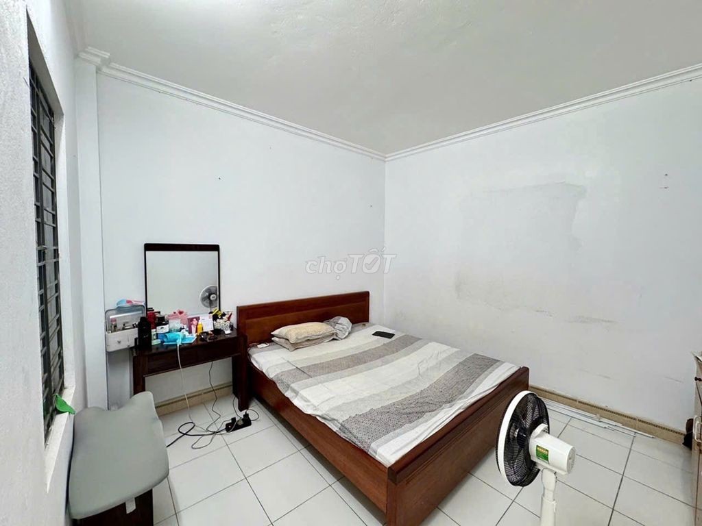 Bán nhà Chợ Cột Đèn - Dư Hàng , 68m , mặt tiền 5.1m , Giá bán 3.1 tỷ - Ảnh 3