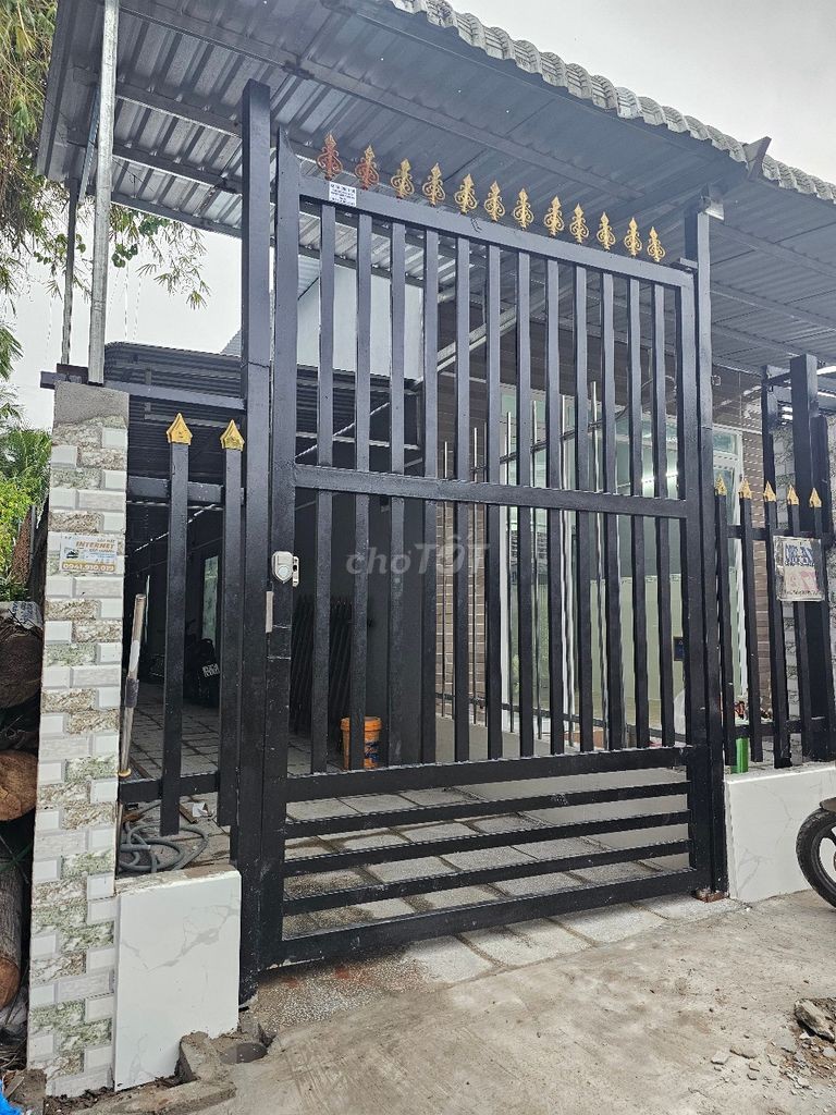 Nhà trệt + 4 phòng trọ hoàn thiện mới 100% TẠI CÁI RĂNG