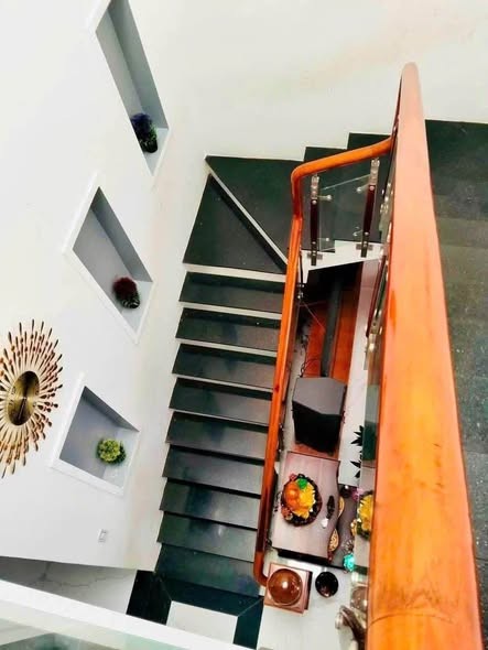 💥💥BÁN NHÀ 2 MÊ KIÊN CỐ ĐẸP – MẶT TIỀN LÊ TRUNG NGÔN . GẦN TRƯỜNG CẤP 1 & CẤP 2 LÊ HỒNG PHONG.