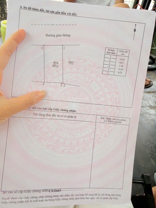 Cần tiền bán hạ giá hơn trăm củ lô đất