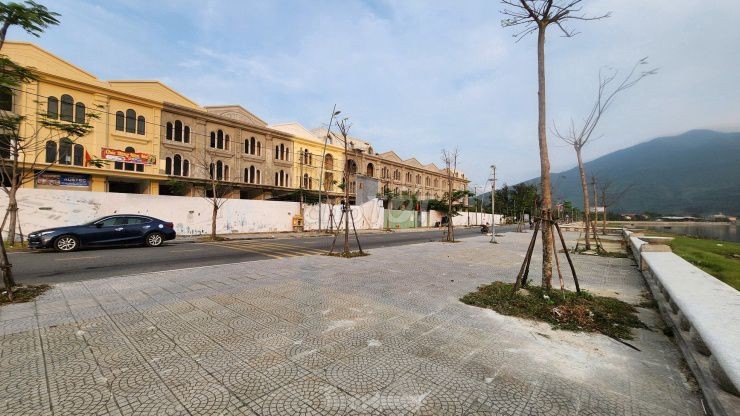 142m2 đất view công viên ngang 7.5m cần bán giá 4,5tỷ sổ sẵn - Ảnh 2