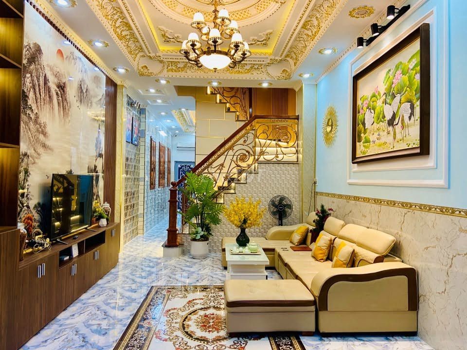 Bán nhà 1 trệt 2 lầu KDT Cửu Long, Bình Thủy, Cần Thơ