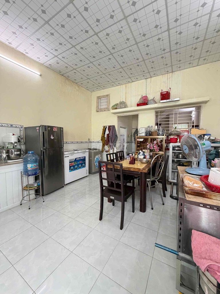BÁN NHÀ KHU DÂN CƯ HOÀNG QUÂN CÓ SỔ - Ảnh 2