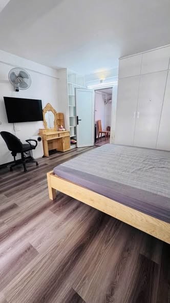 NHÀ HẺM XE HƠI ĐIỆN BIÊN PHỦ - Ảnh 4