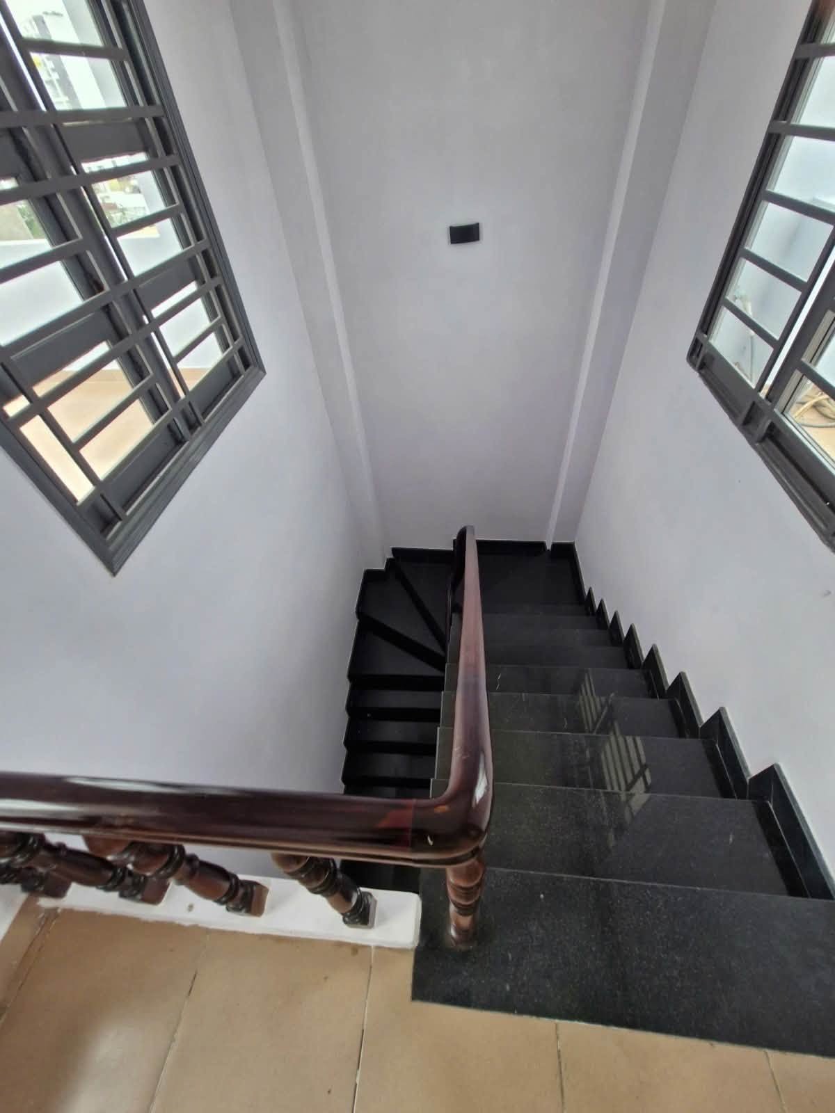 🔥 NHÀ PHỐ THỦ ĐỨC – HXH | ĐƯỜNG SỐ 15, LINH CHIỂU | 54M² – 5 TẦNG – 7PN | CHDV