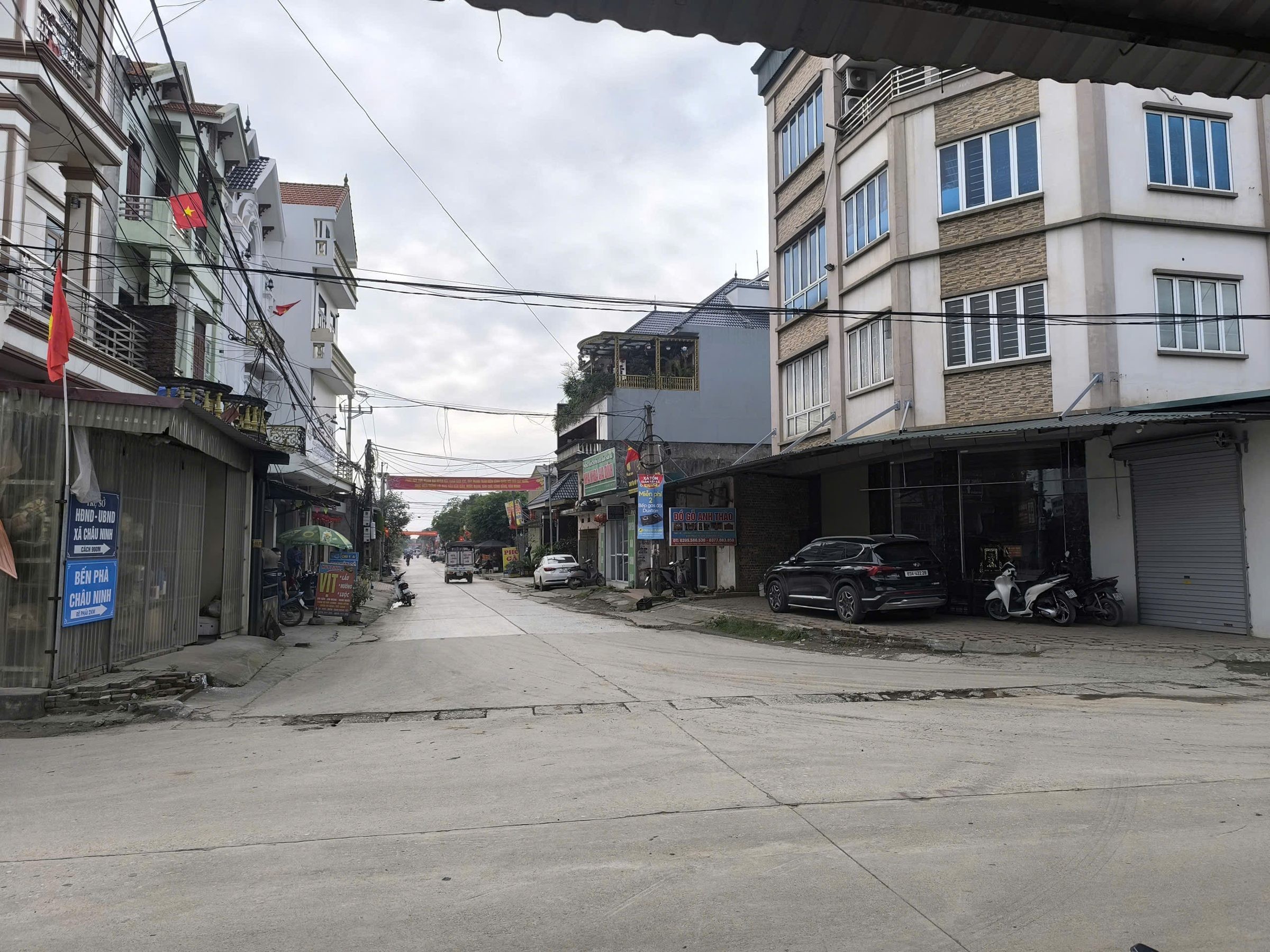 CHỦ VỠ CẦN BÁN GẤP LÔ ĐẤT CHÂU NINH 100M2 MT HƠN 5M NHỈNH 1 TỶ