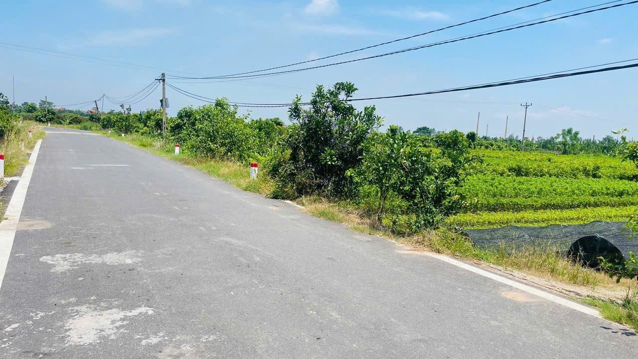 CHỦ VỠ CẦN BÁN GẤP LÔ ĐẤT CHÂU NINH 100M2 MT HƠN 5M NHỈNH 1 TỶ