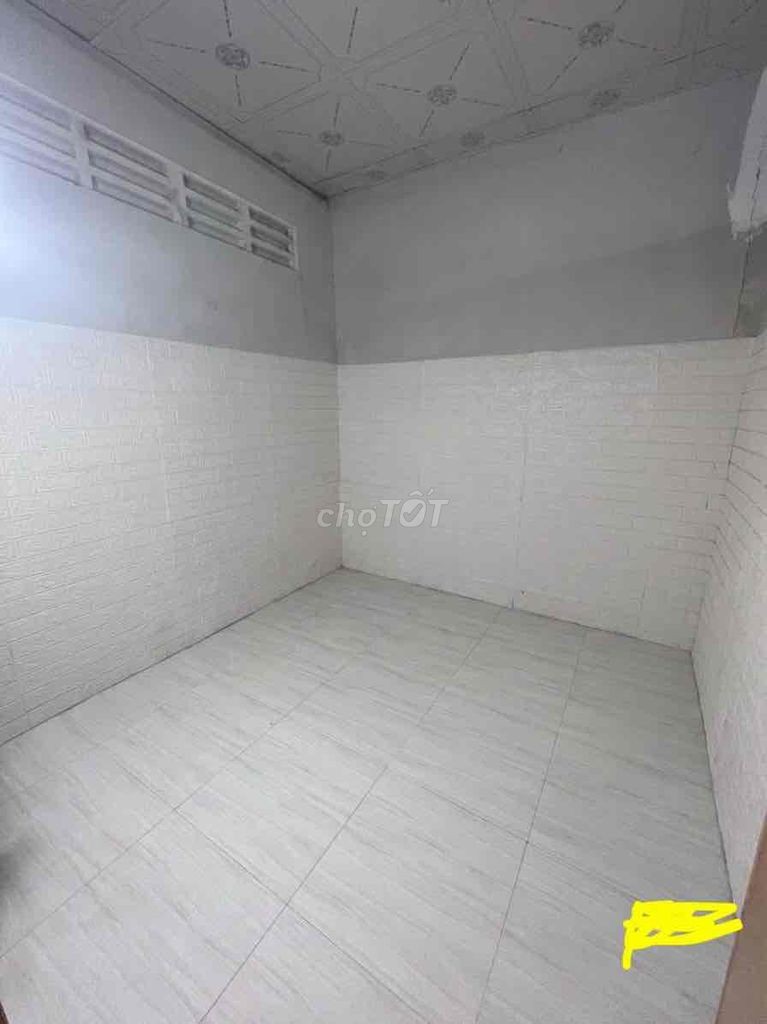 Bán nhà khu vực khu dân cư ấp Bình Tân - Ảnh 1