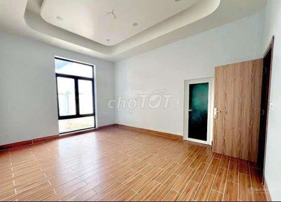 Gấp! Kho Nhà xưởng Mặt tiền - Lấp Vò, Đồng Tháp. Hạ chỉ còn 15 tỷ99