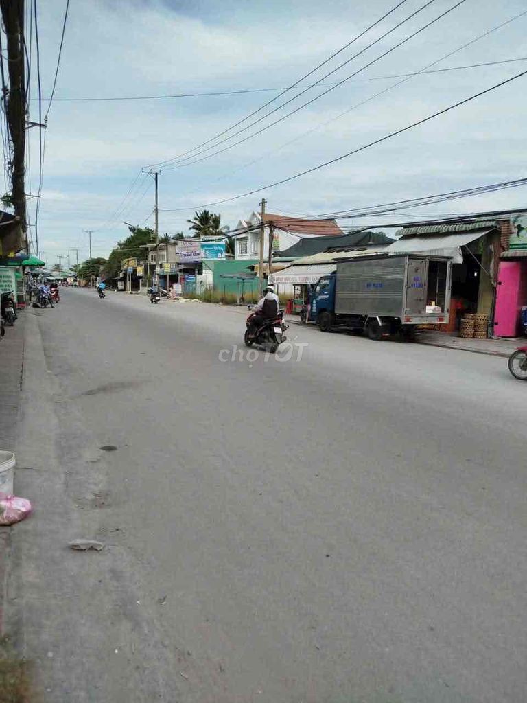 Bán nhà và đất 2 mặt tiền đường Hùng Vương - Ảnh 2