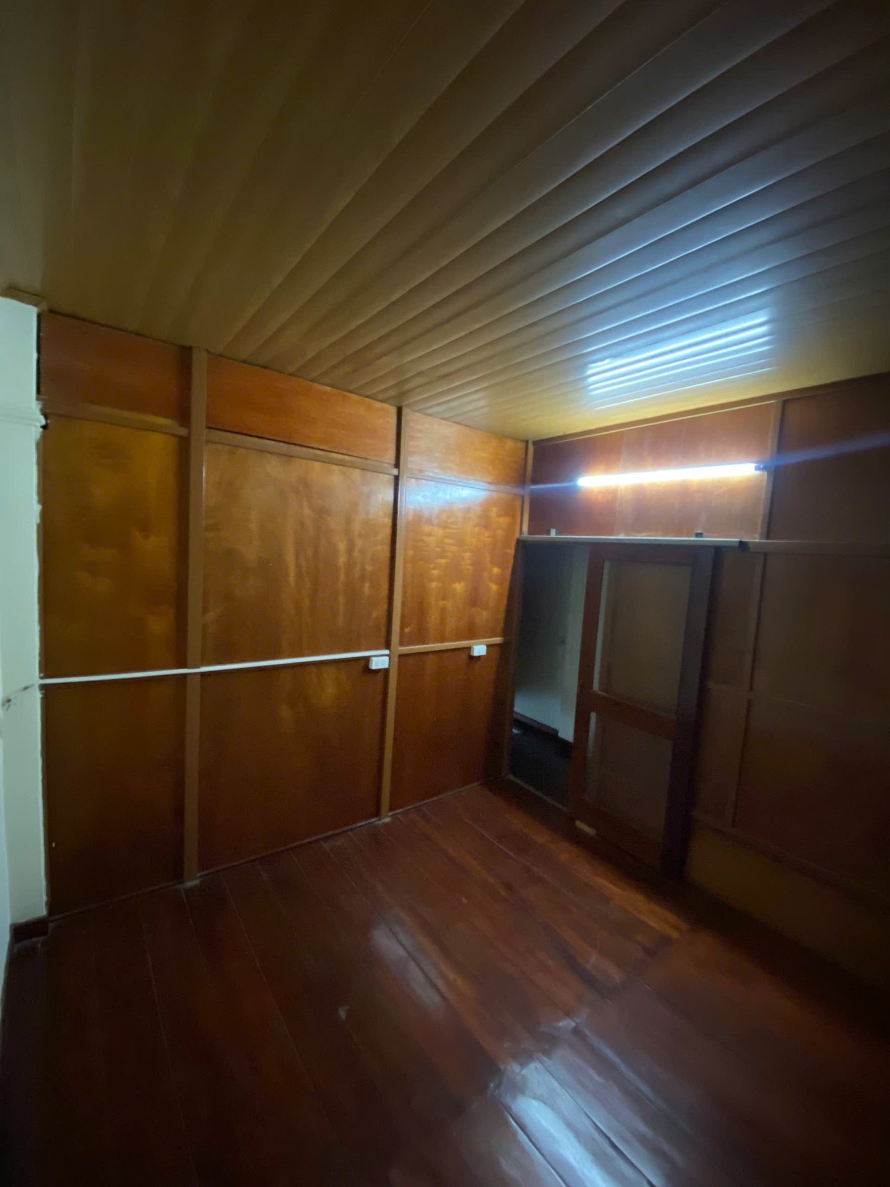 Bán Nhà riêng 60m2 có sẵn 60 m2 thổ cư giá 3.5 tỷ tại Đường Đinh Điền Phường Ninh Khánh Thành phố Ninh Bình Ninh Bình