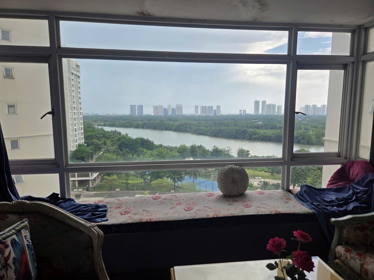 Bán Căn hộ chung cư 180m2 giá 16.9 tỷ tại Đường Nguyễn Lương Bằng Phường Tân Phú Quận 7 TP. Hồ Chí Minh