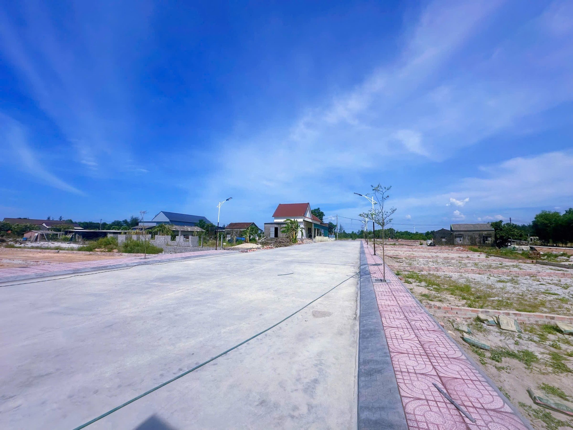 Bán nhanh lô Đất 311.6m2 , 8m mặt tiền, giá 658triệu tại đối diện khu công nghiệp, cách đường 2 làn 30m, biển 900m Xã Triệu Vân Huyện Triệu Phong Quảng Trị - Ảnh 7